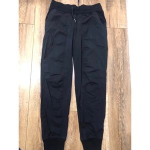 Lululemon dance studio joggers, black 6